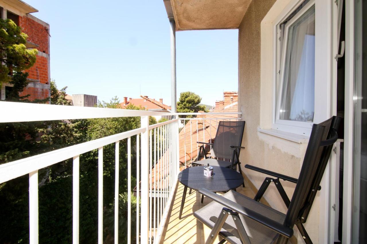 Apartments Dado Split Exterior photo