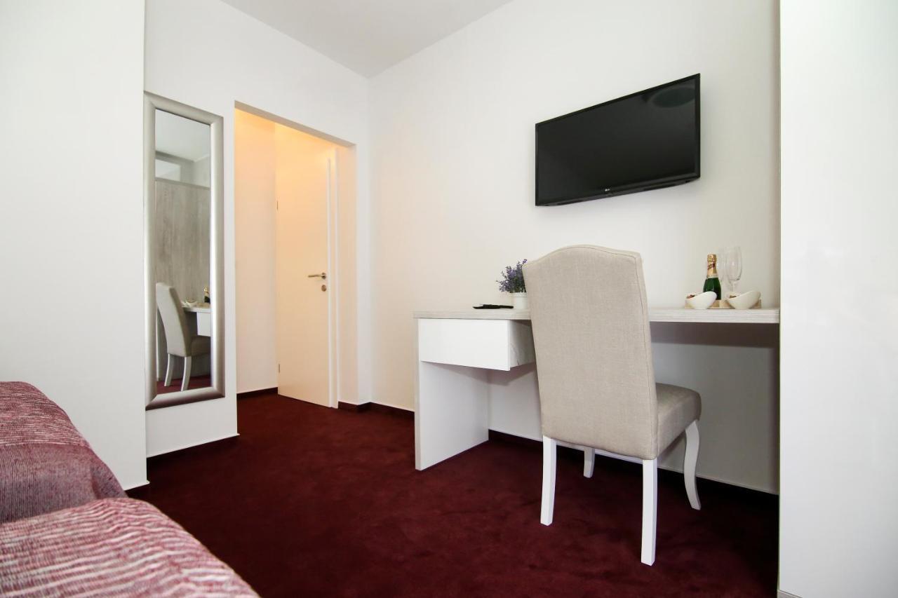 Apartments Dado Split Exterior photo
